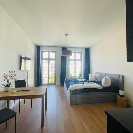Innenstadt Refugium In Ruhiger Wasserlage+Balkon Leipzig Bagian luar foto