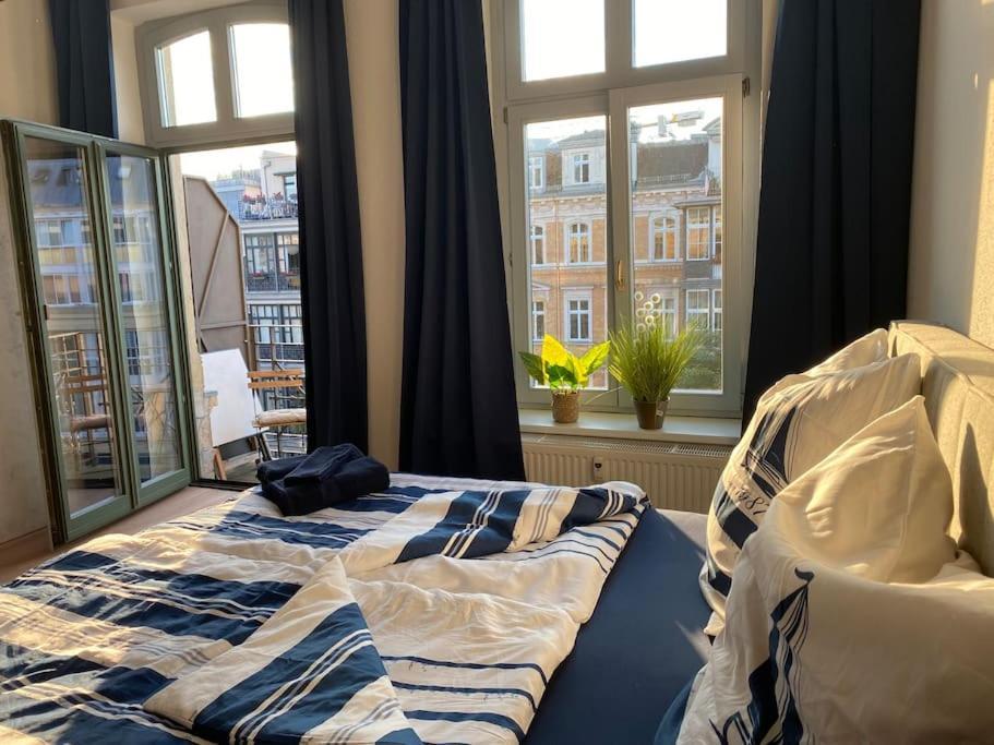 Innenstadt Refugium In Ruhiger Wasserlage+Balkon Leipzig Bagian luar foto