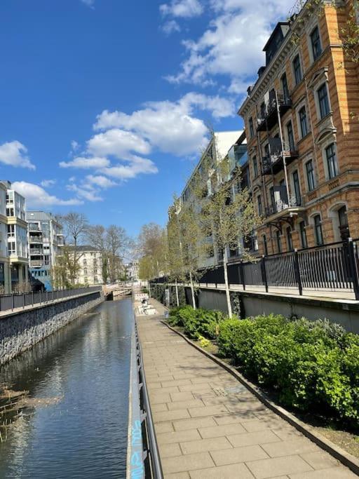 Innenstadt Refugium In Ruhiger Wasserlage+Balkon Leipzig Bagian luar foto