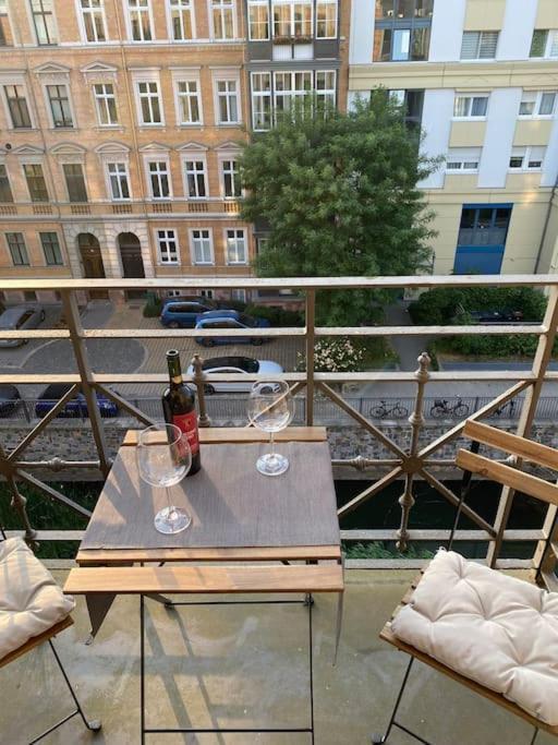 Innenstadt Refugium In Ruhiger Wasserlage+Balkon Leipzig Bagian luar foto